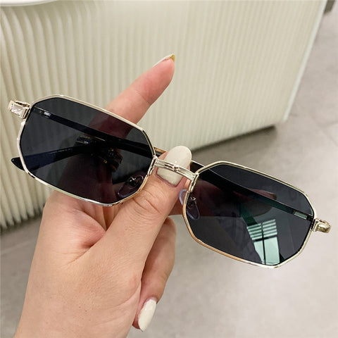 Women Rectangle metal UV400 Sunglasses